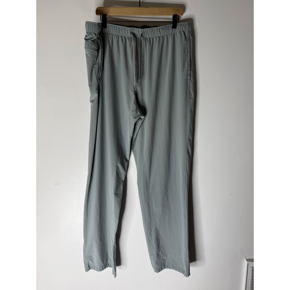 Free fly grey straight leg pull on pants size XXL